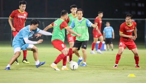 What is the joy of watching football at Xoilactv?